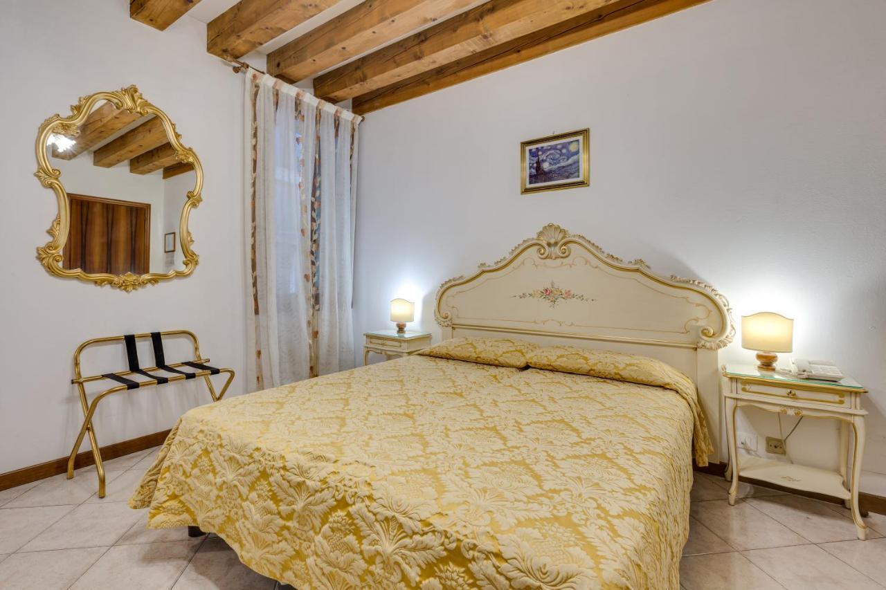 Hotel Bernardi Semenzato เวนิส ภายนอก รูปภาพ