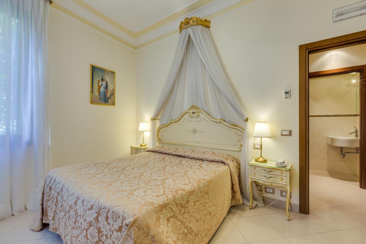Hotel Bernardi Semenzato เวนิส ภายนอก รูปภาพ